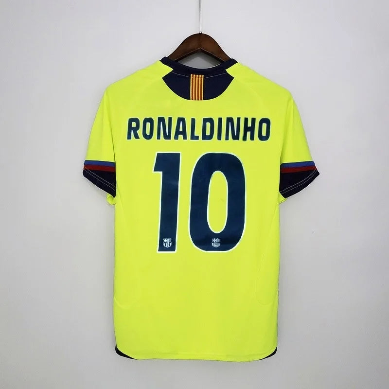 FC BARCELONA 2005 - 2006 RETRO