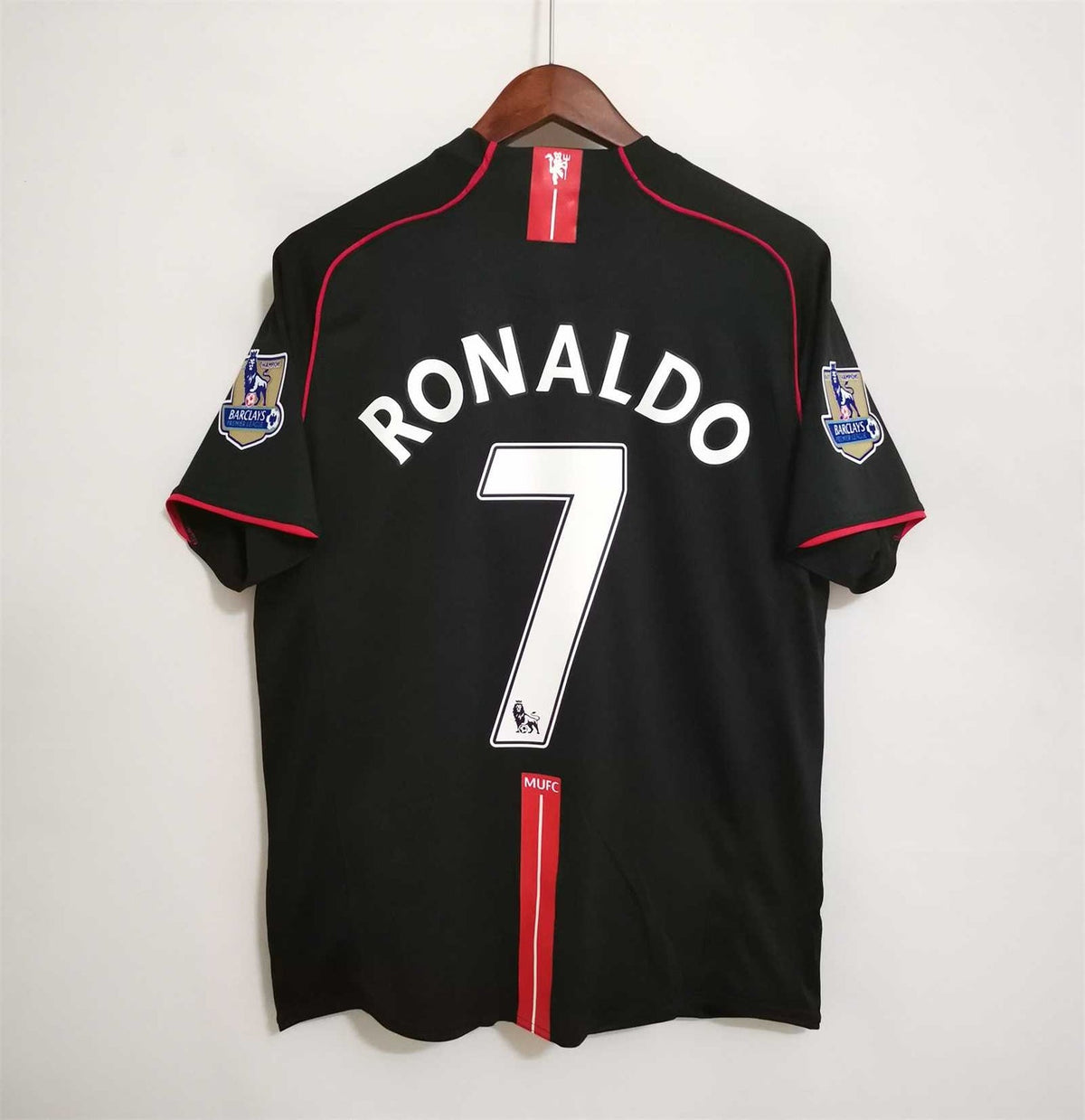 MANCHESTER UNITED 2008 RETRO