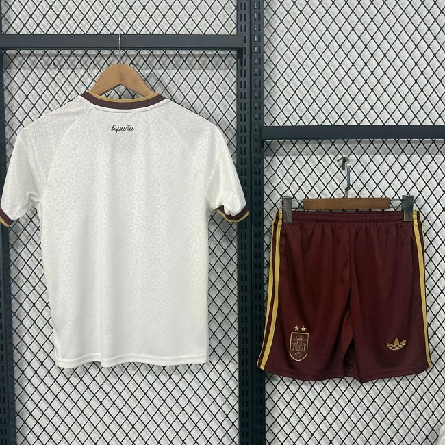 ESPAÑA NIÑOS 26-27 MUNDIAL 2 ESTRELLAS SEGUNDA EQUIPACIÓN