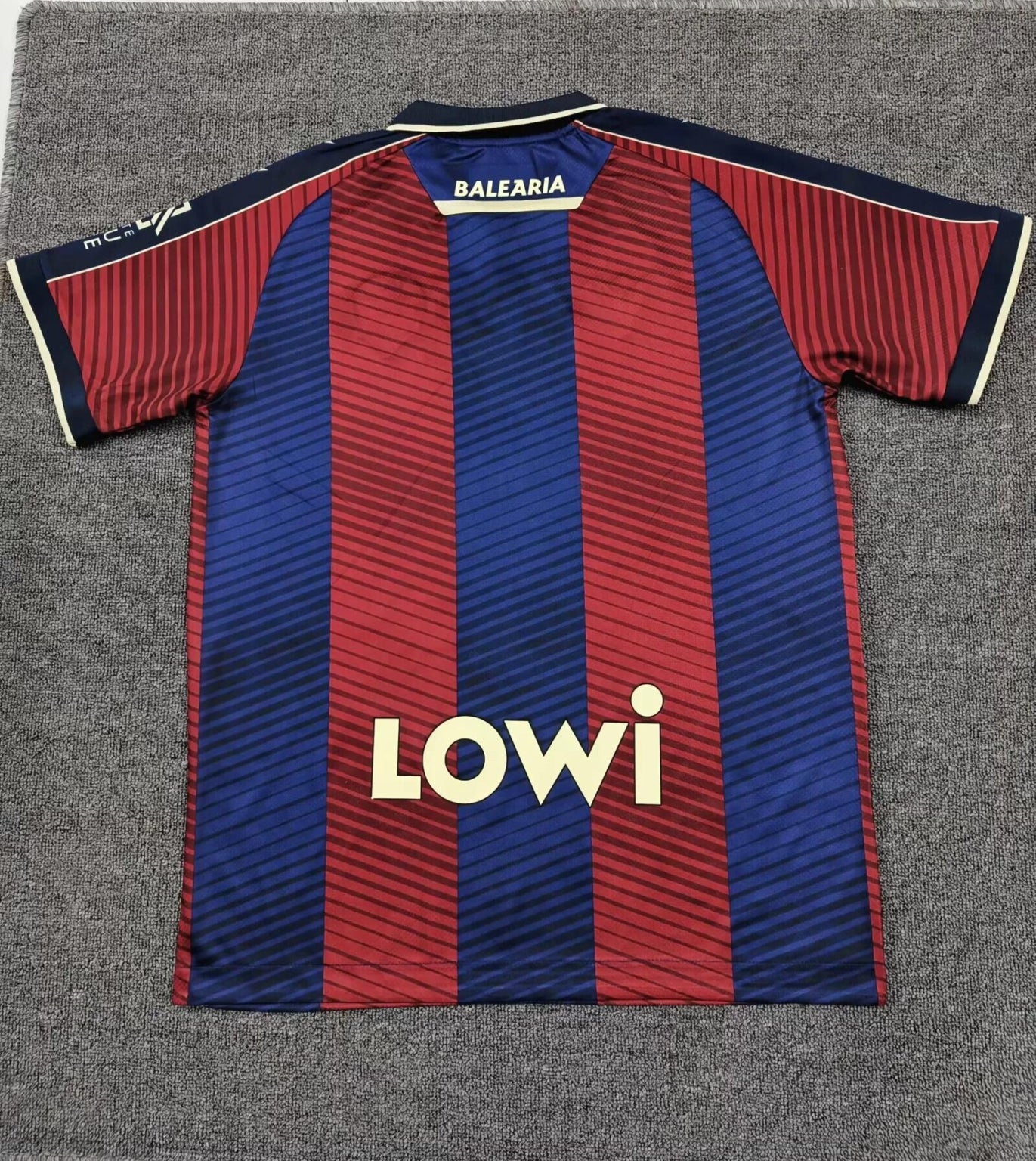 LEVANTE 25-26 PRIMERA EQUIPACIÓN