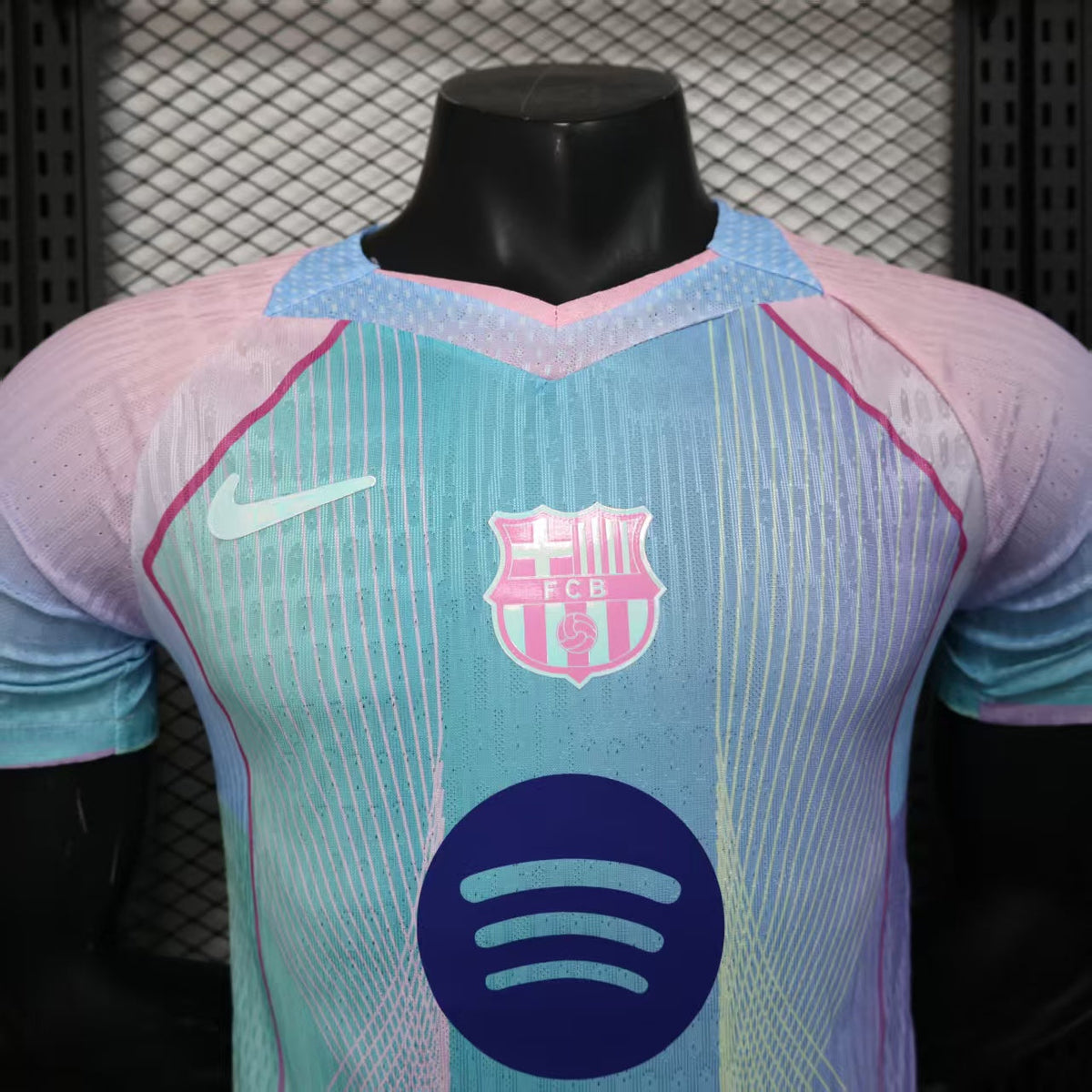 BARCELONA 25-26 SPECIAL EDITION