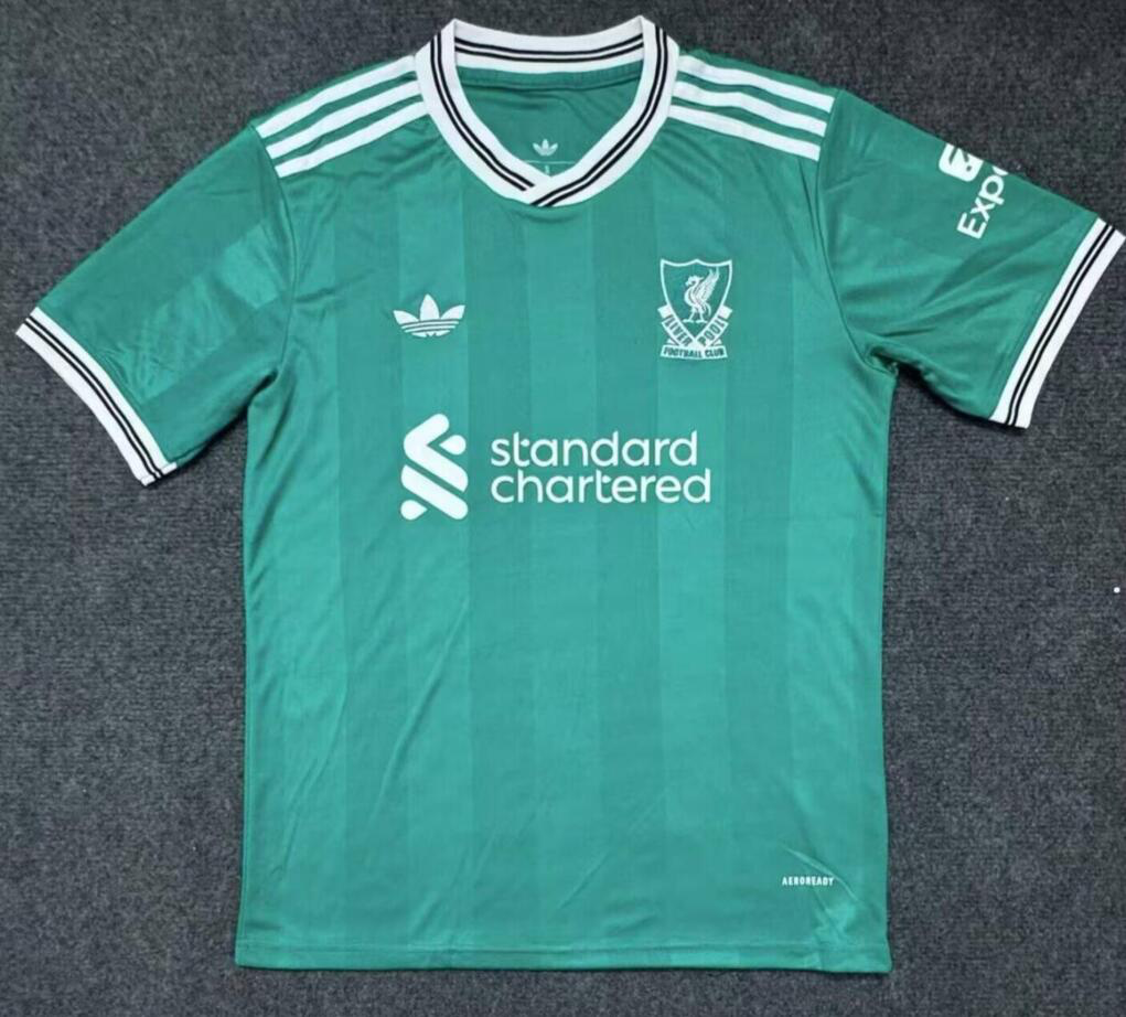 LIVERPOOL 25-26 TERCERA EQUIPACIÓN