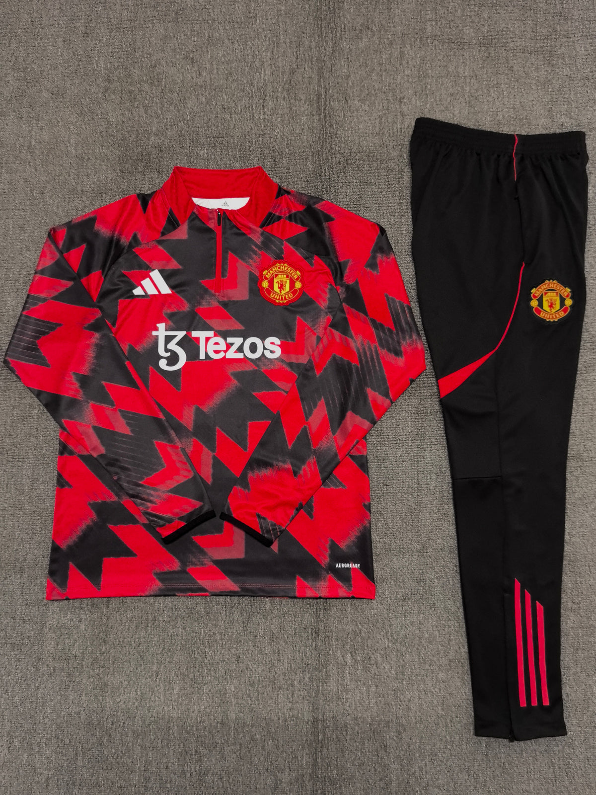 MANCHESTER UNITED NIÑOS 25-26 CHÁNDAL