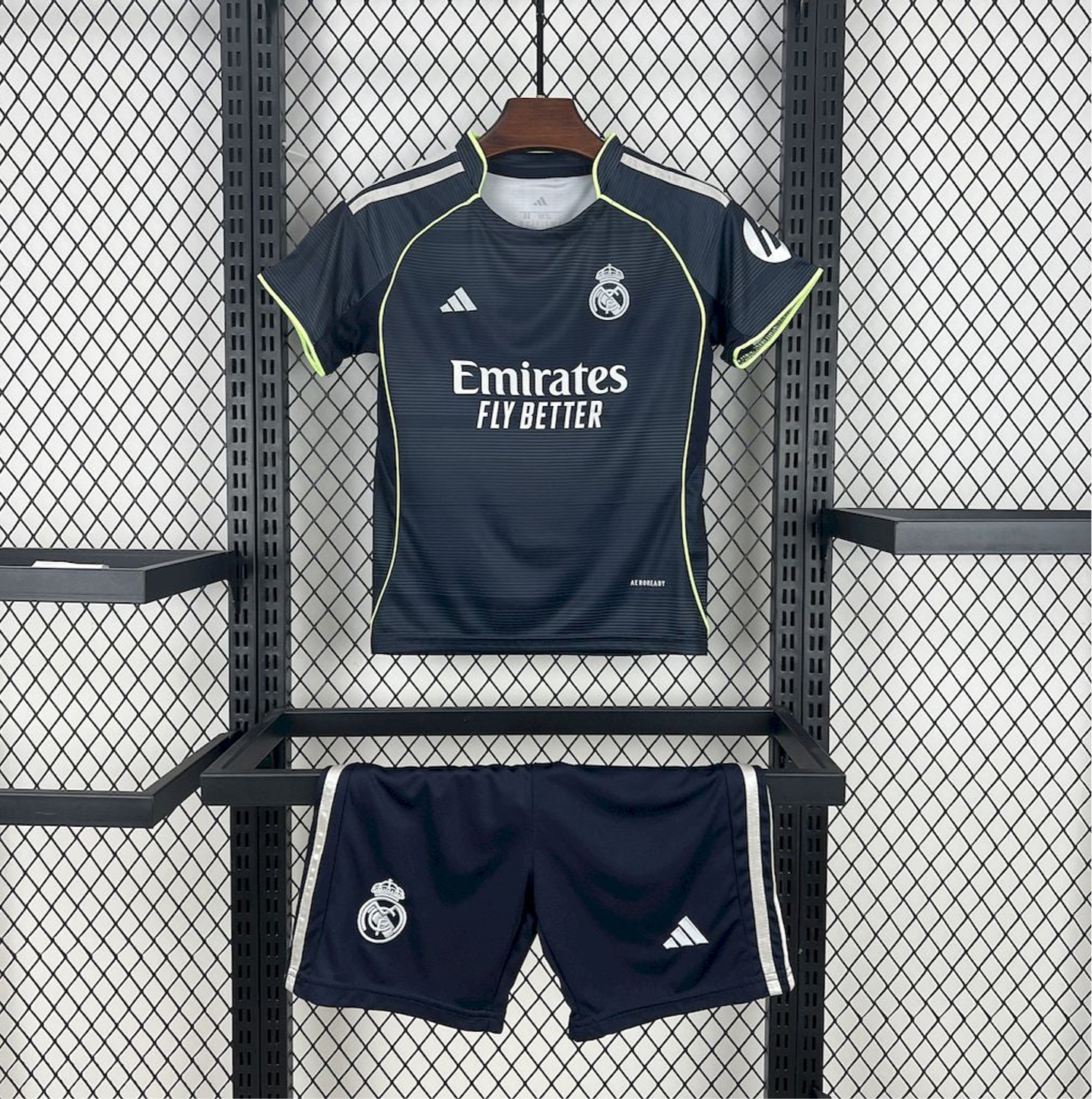 REAL MADRID NIÑOS 25-26 SEGUNDA EQUIPACIÓN