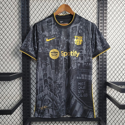 FC BARCELONA x SAGRADA FAMILIA
