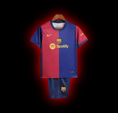 Premier maillot FCB pour enfants