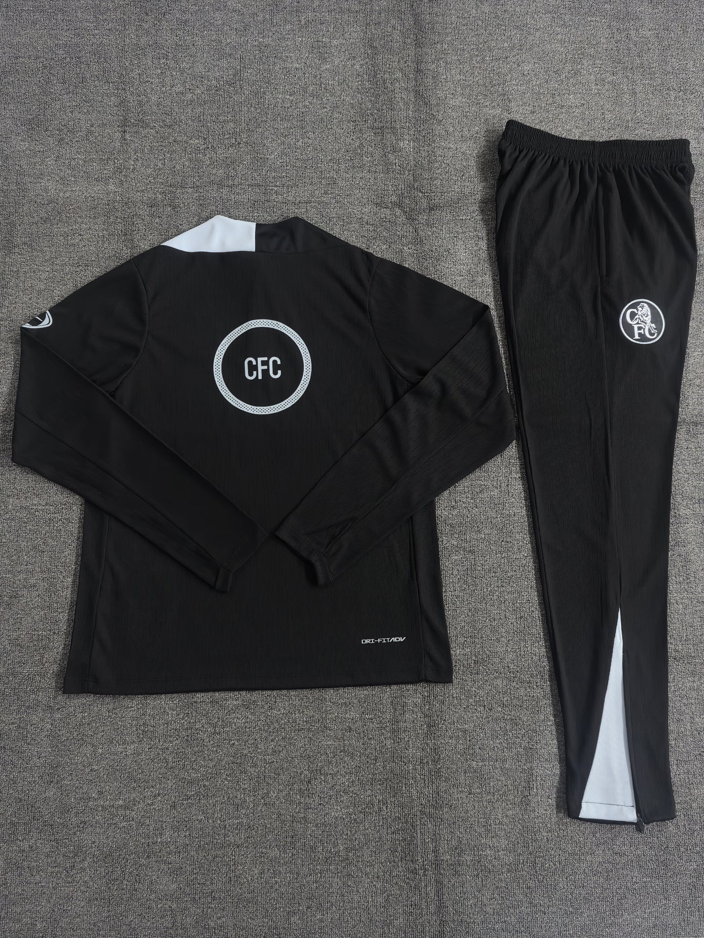 CHELSEA NIÑOS 25-26 CHÁNDAL