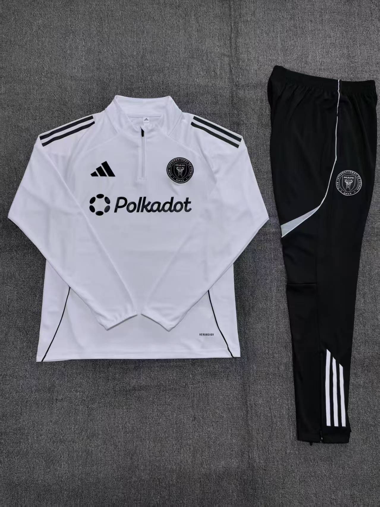 INTER MIAMI NIÑOS 25-26 CHÁNDAL