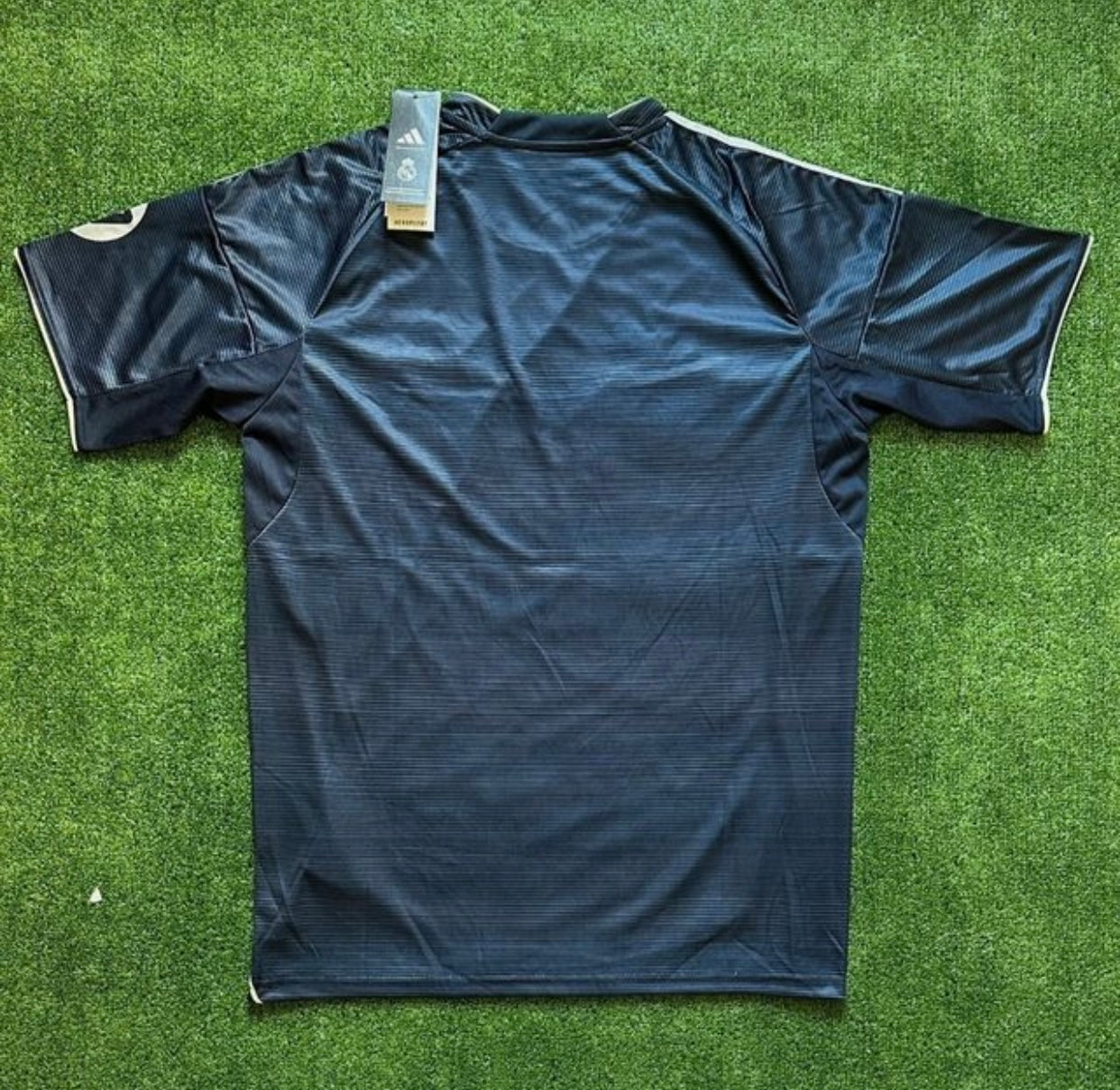 REAL MADRID 25-26 SECOND KIT