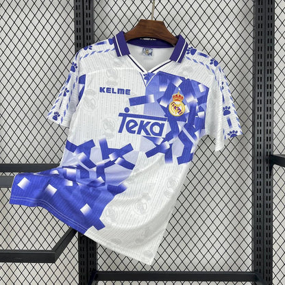 REAL MADRID 1996 - 1997 RETRO