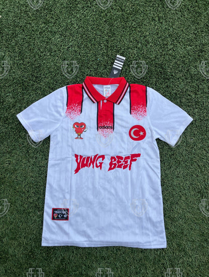 TURQUÍA x YUNG BEEF