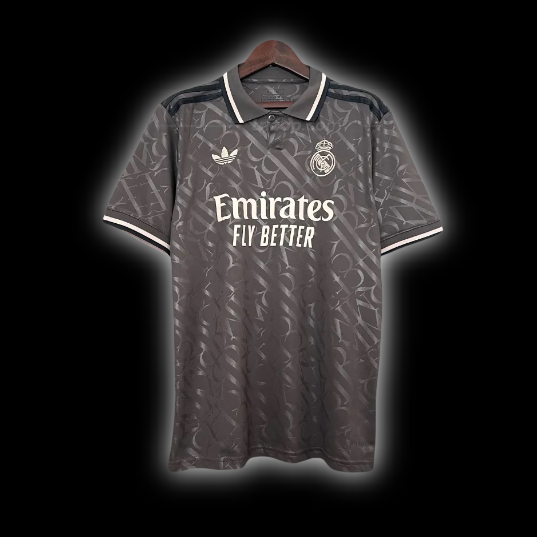 REAL MADRID TERCERA EQUIPACIÓN
