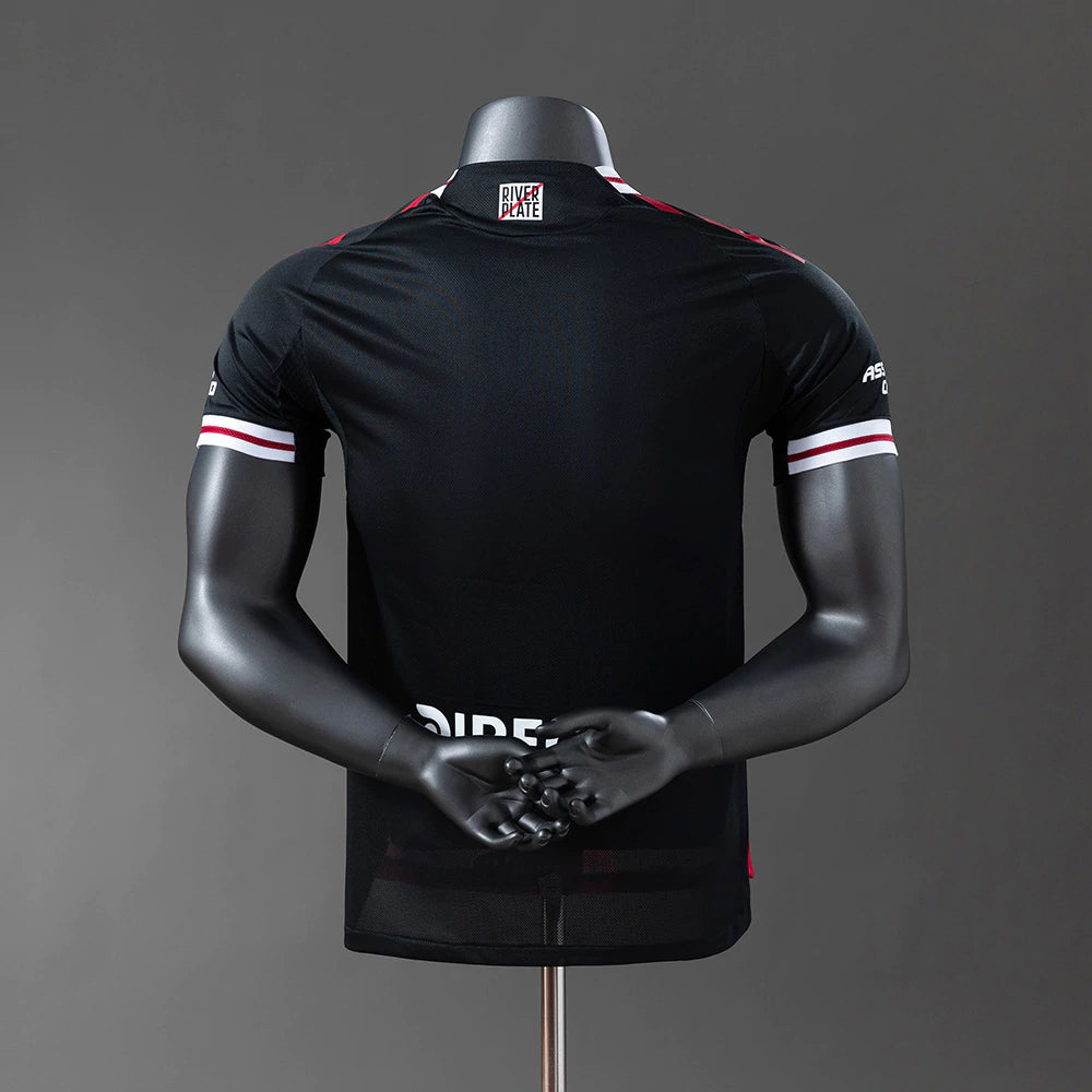 RIVER PLATE 25-26 SEGUNDA EQUIPACIÓN