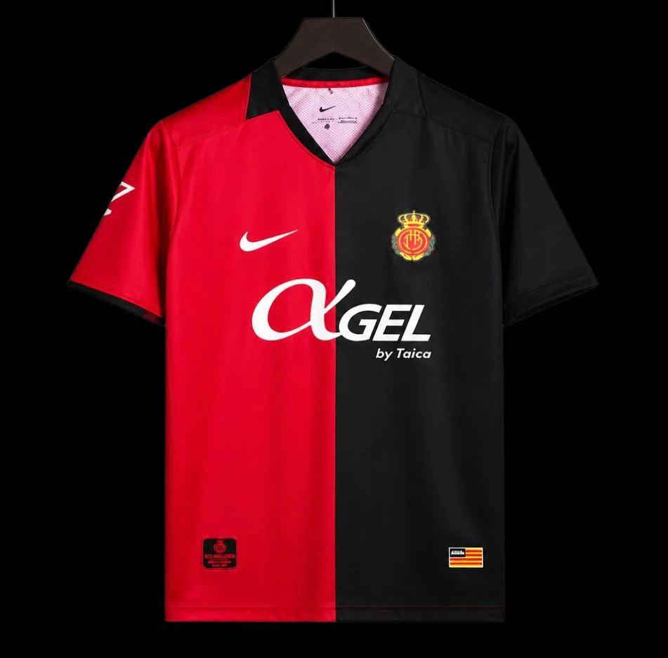 MALLORCA 26-27 PRIMERA EQUIPACIÓN