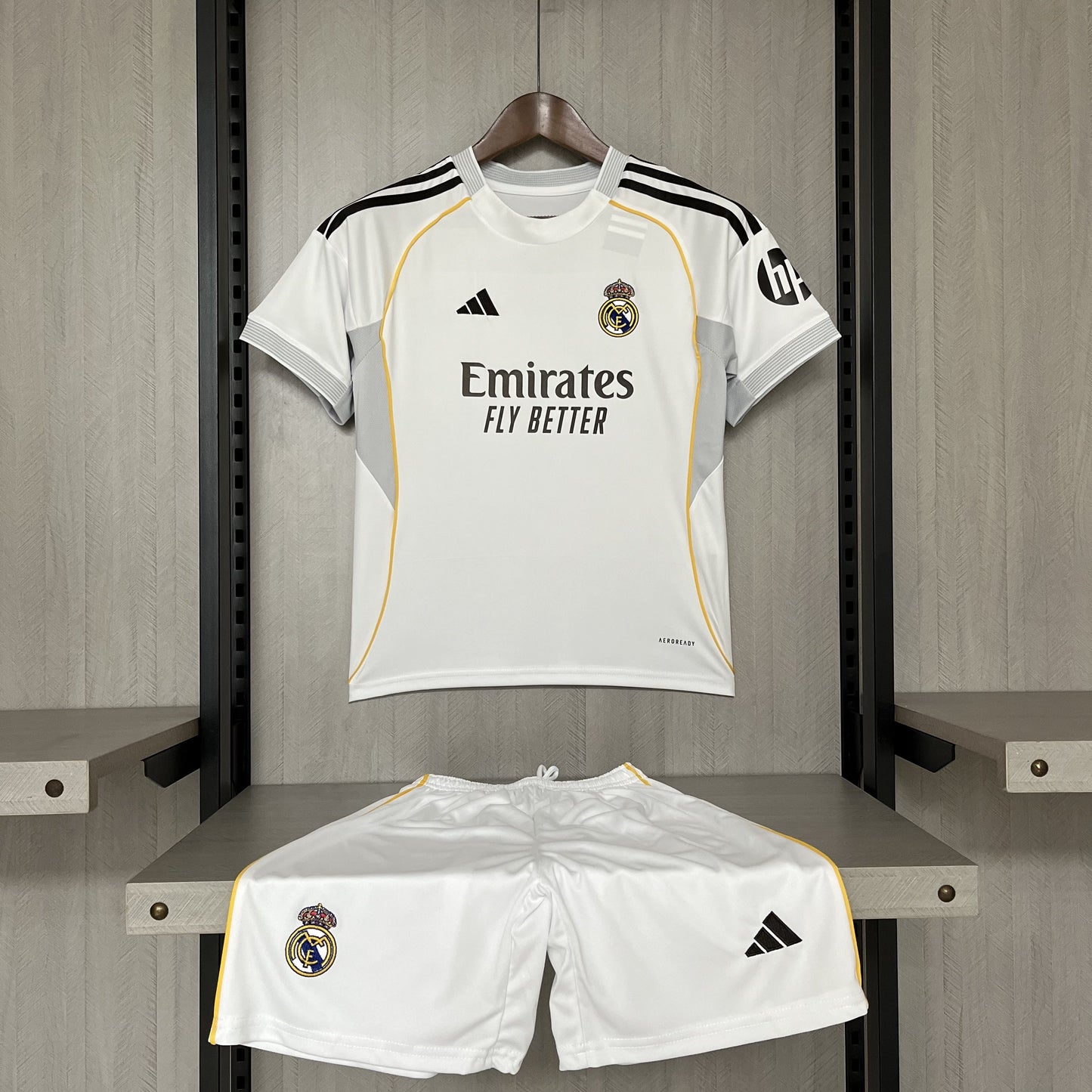 MAILLOT DOMICILE ENFANT REAL MADRID 2025-2026