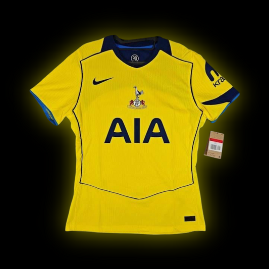 TOTTENHAM 25-26 TERCERA EQUIPACIÓN