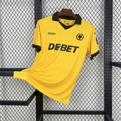 WOLVERHAMPTON 25-26 PRIMERA EQUIPACIÓN