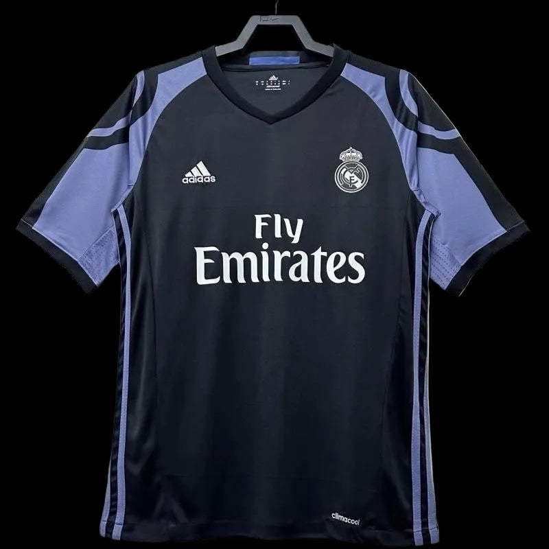 REAL MADRID 2016 - 2017 RETRO