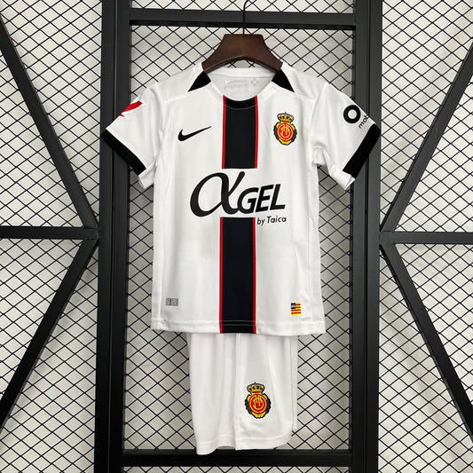 MALLORCA NIÑOS 25-26 SEGUNDA EQUIPACIÓN