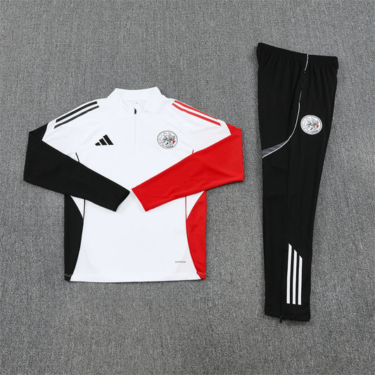 AJAX 25-26 CHÁNDAL