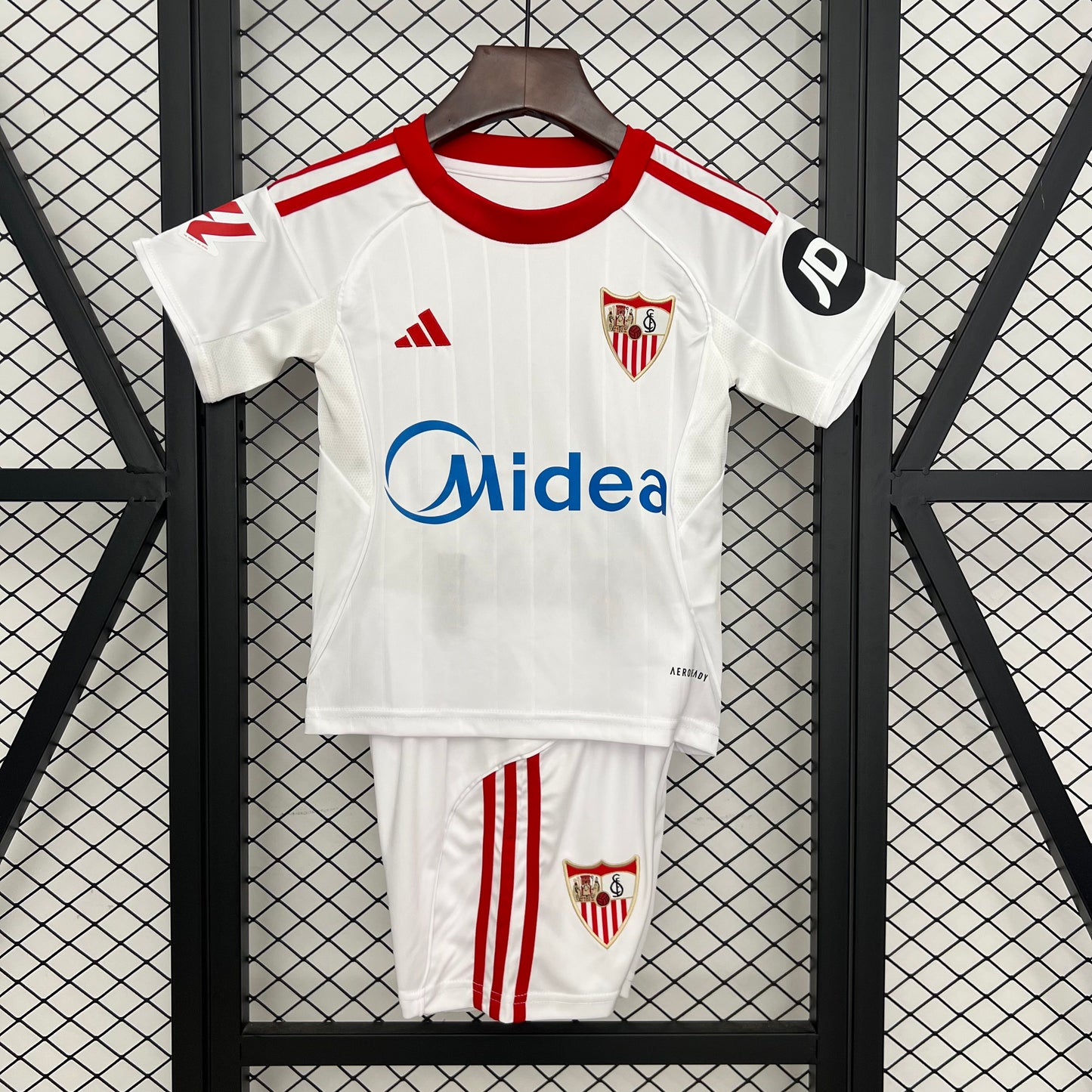 SEVILLA NIÑOS 25-26 PRIMERA EQUIPACIÓN