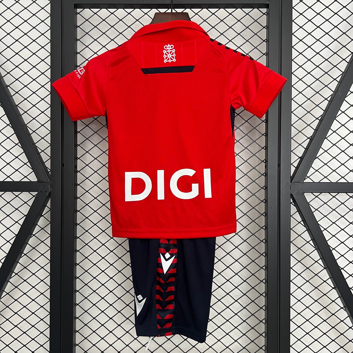 OSASUNA NIÑOS 25-26 PRIMERA EQUIPACIÓN